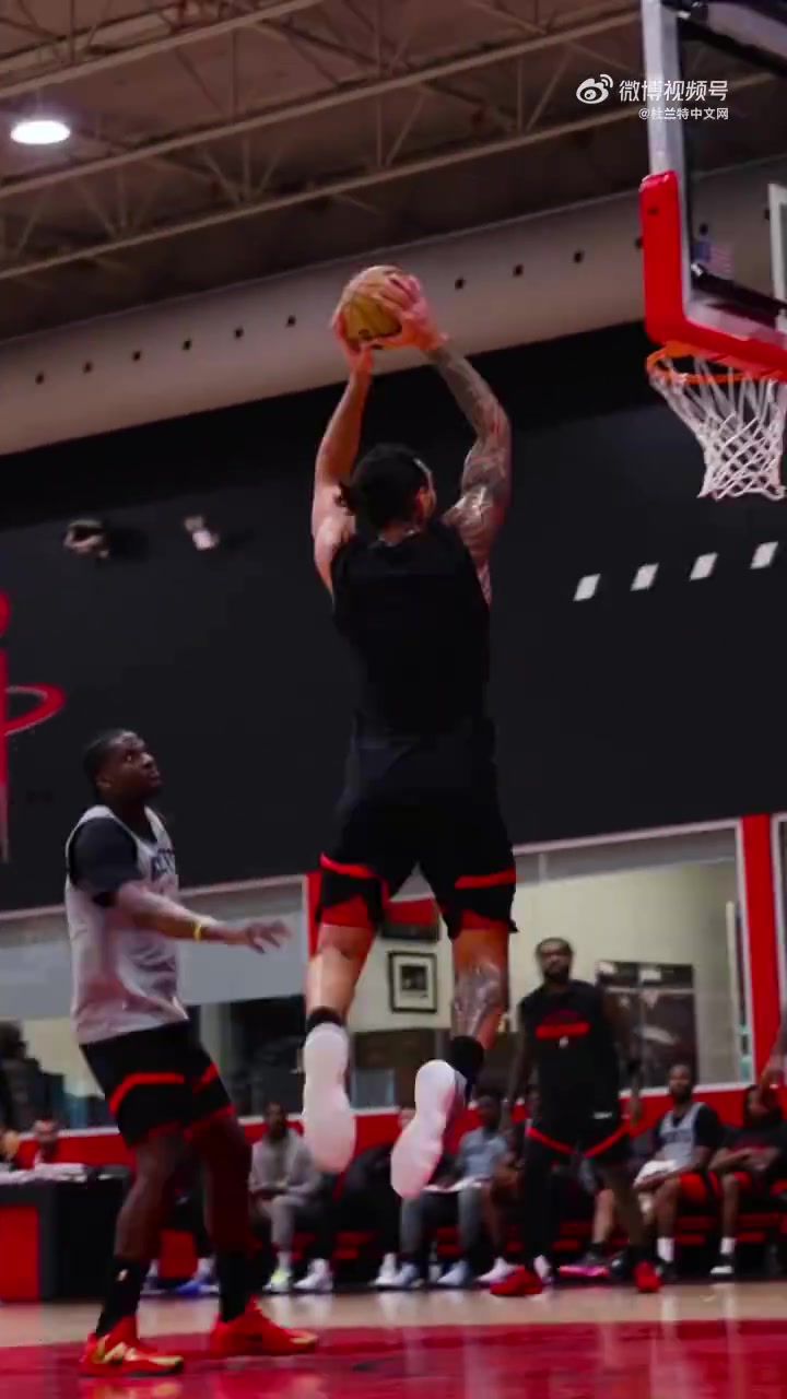 令人期待杜兰特这得分砍瓜切菜啊阿门的三分居然也有了